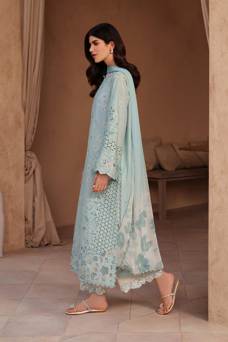 IZNIK Eid Lawn Unstitched Embroidered 3Pc Suit EL-05