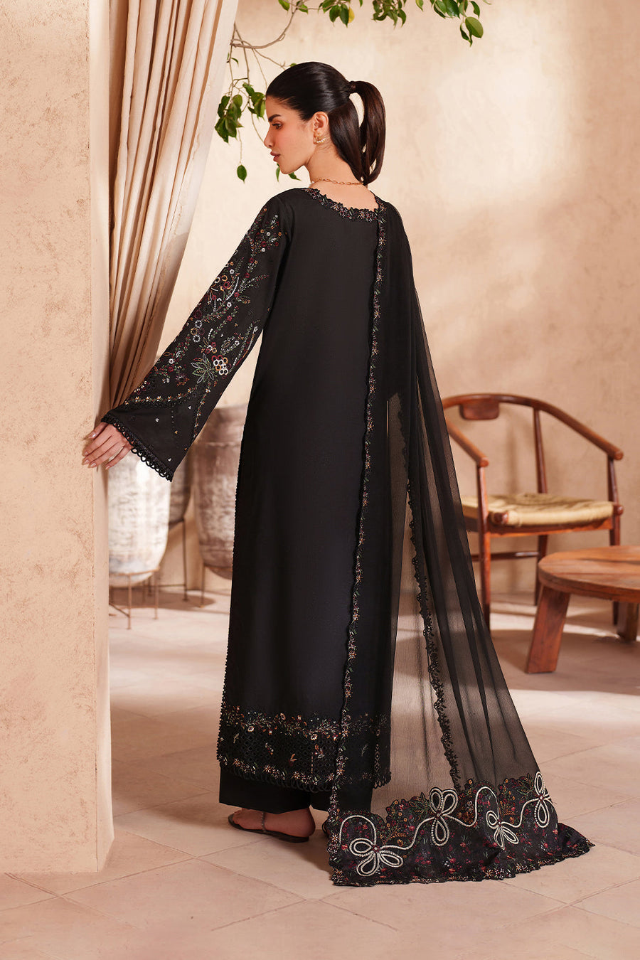 IZNIK Eid Lawn Unstitched Embroidered 3Pc Suit EL-07
