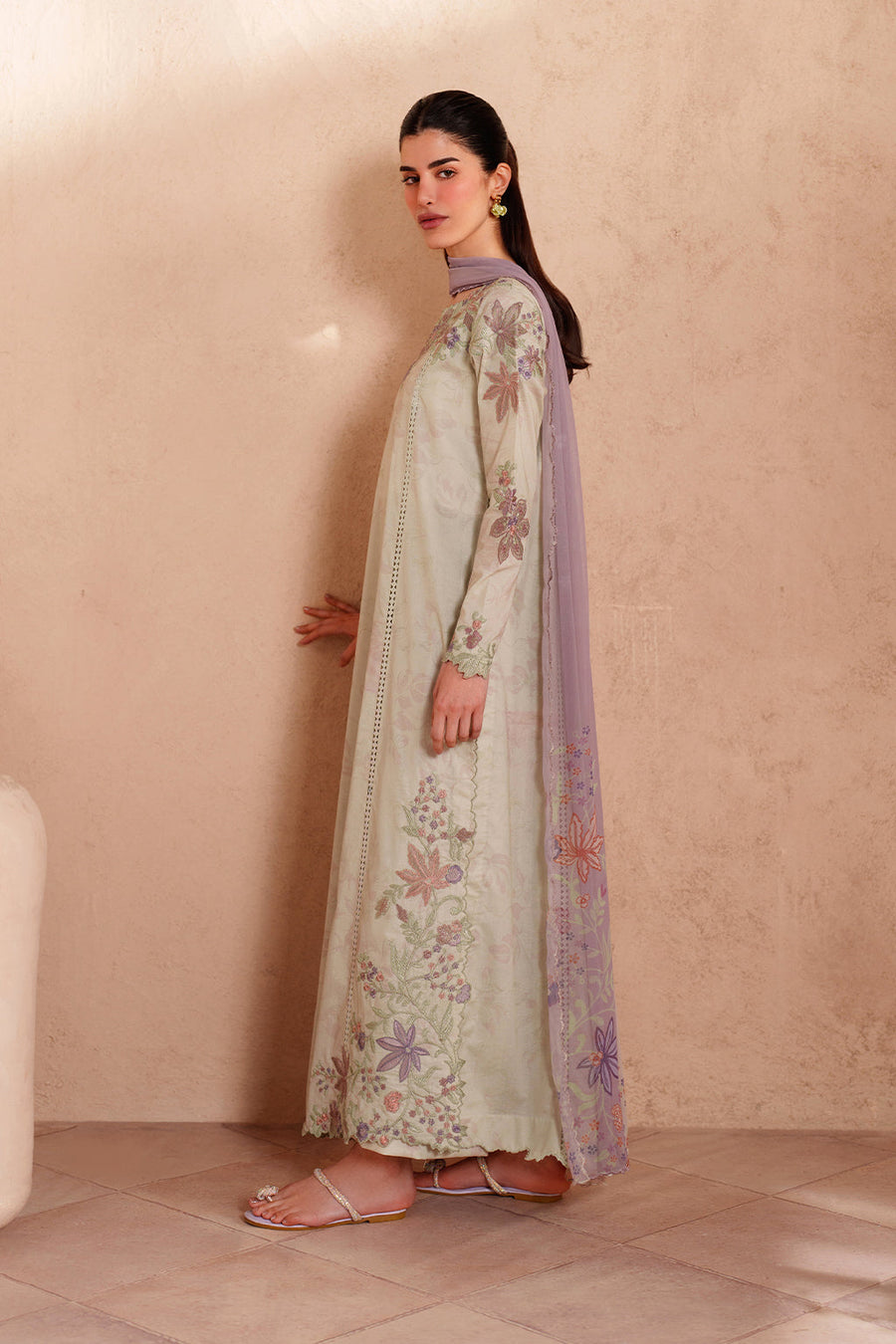 IZNIK Eid Lawn Unstitched Embroidered 3Pc Suit EL-09