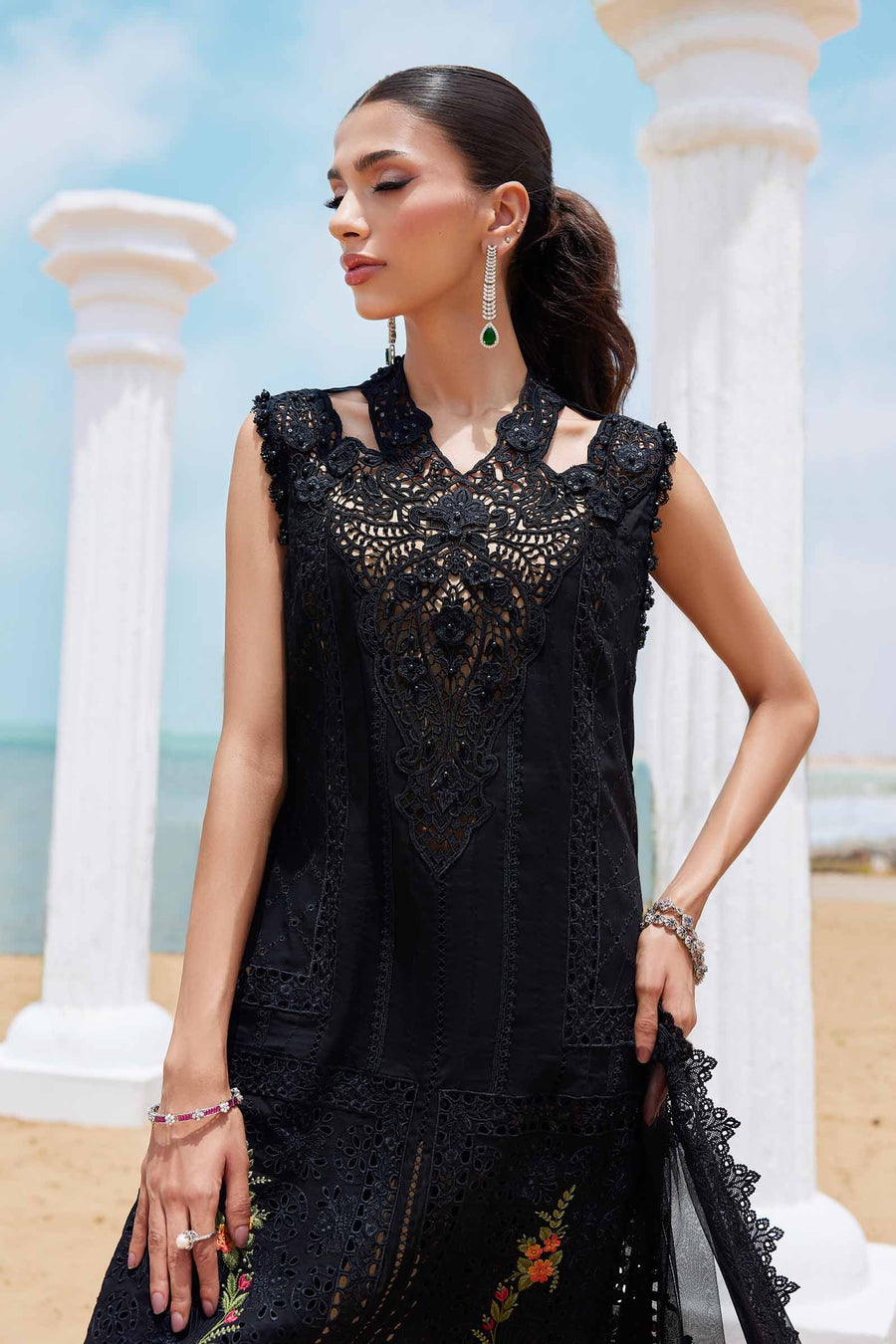 Maria.B Embroidered Lawn Unstitched 3Pc Suit EL-25-01