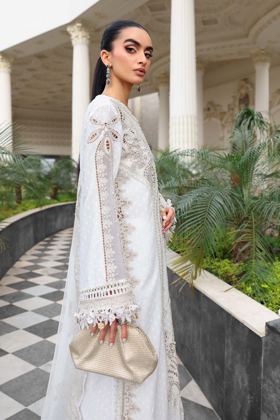 Maria.B Luxury Lawn Eid-2 Unstitched Embroidered 3Pc Suit EL-26-01