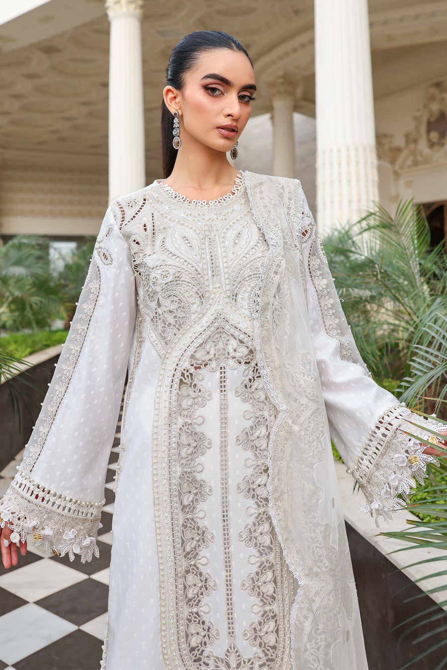 Maria.B Luxury Lawn Eid-2 Unstitched Embroidered 3Pc Suit EL-26-01