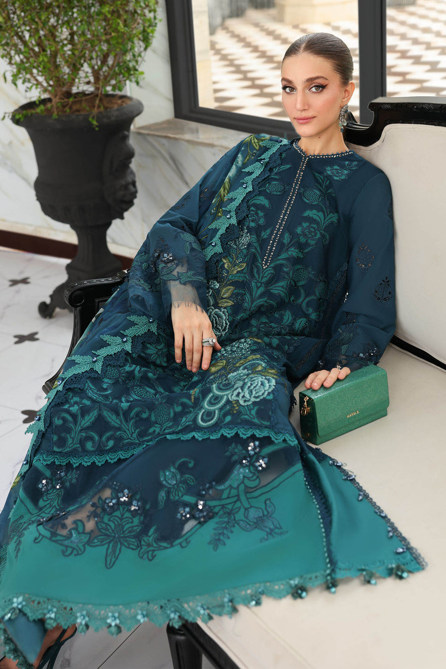 Maria.B Luxury Lawn Eid-2 Unstitched Embroidered 3Pc Suit EL-26-06