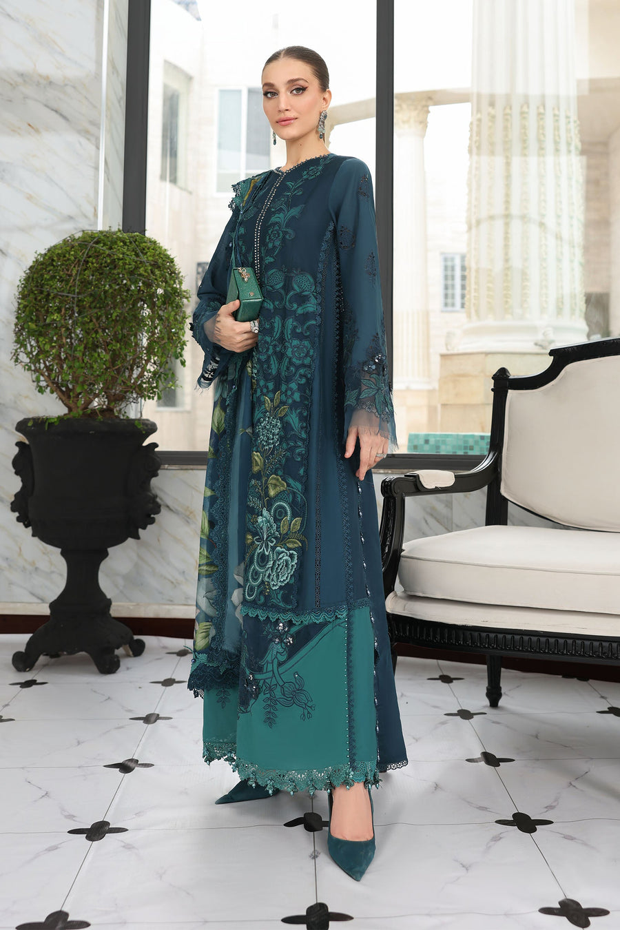 Maria.B Luxury Lawn Eid-2 Unstitched Embroidered 3Pc Suit EL-26-06