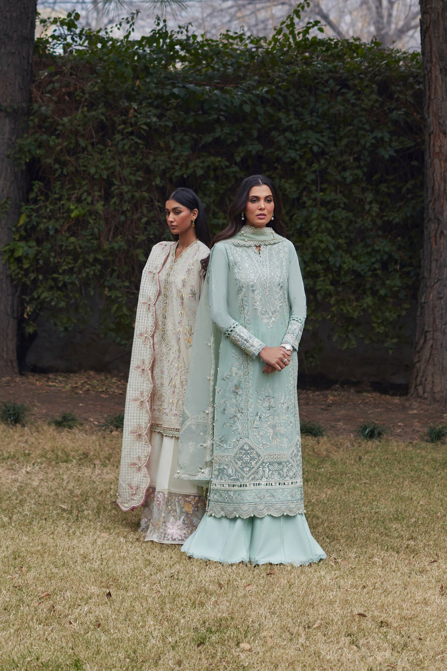 ELAN Embroidered Luxury Lawn Unstitched 3Pc Suit EL24-01B MINA