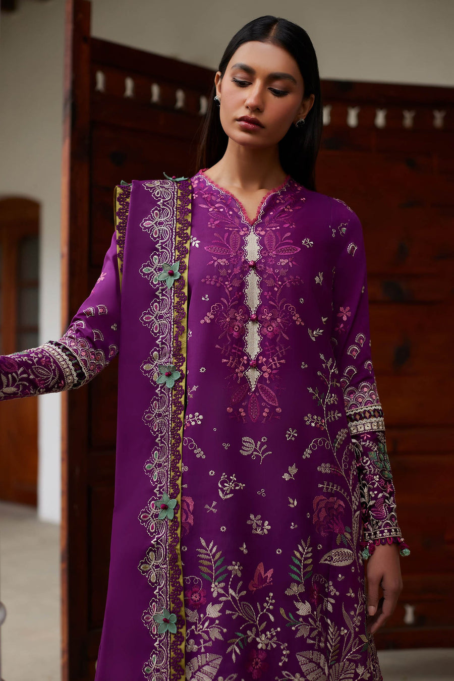 ELAN Embroidered Luxury Lawn Unstitched 3Pc Suit EL24-03A QISTINA