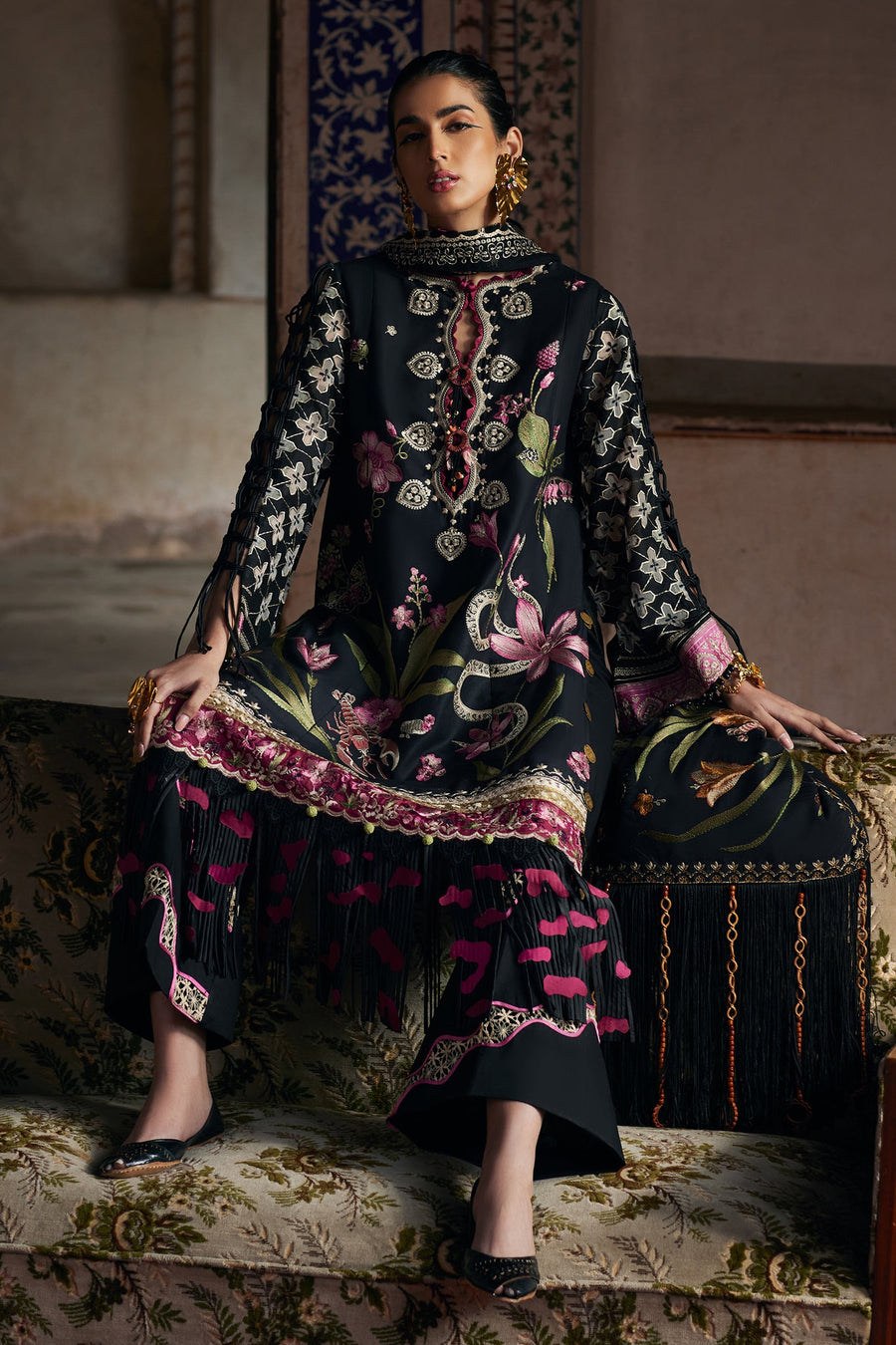 ELAN Embroidered Luxury Lawn Unstitched 3Pc Suit EL25-04A AZUREH