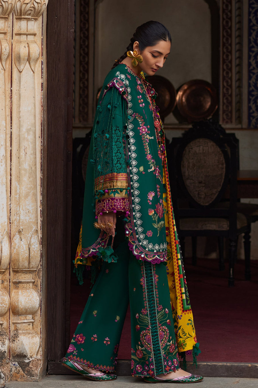 ELAN Embroidered Luxury Lawn Unstitched 3Pc Suit EL25-06A AURIELLE