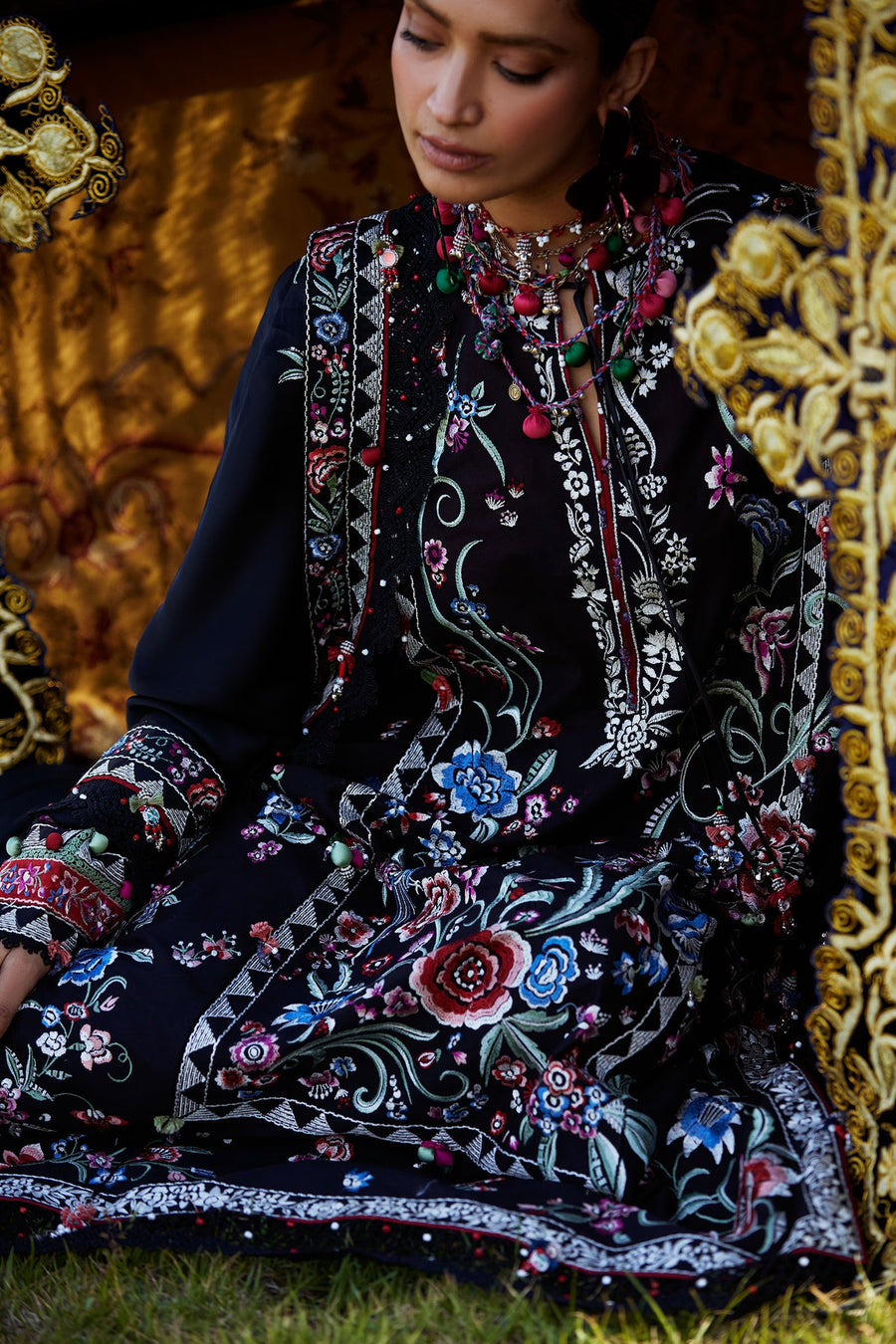 ELAN Embroidered Luxury Lawn Unstitched 3Pc Suit EL26-01A ZABAR
