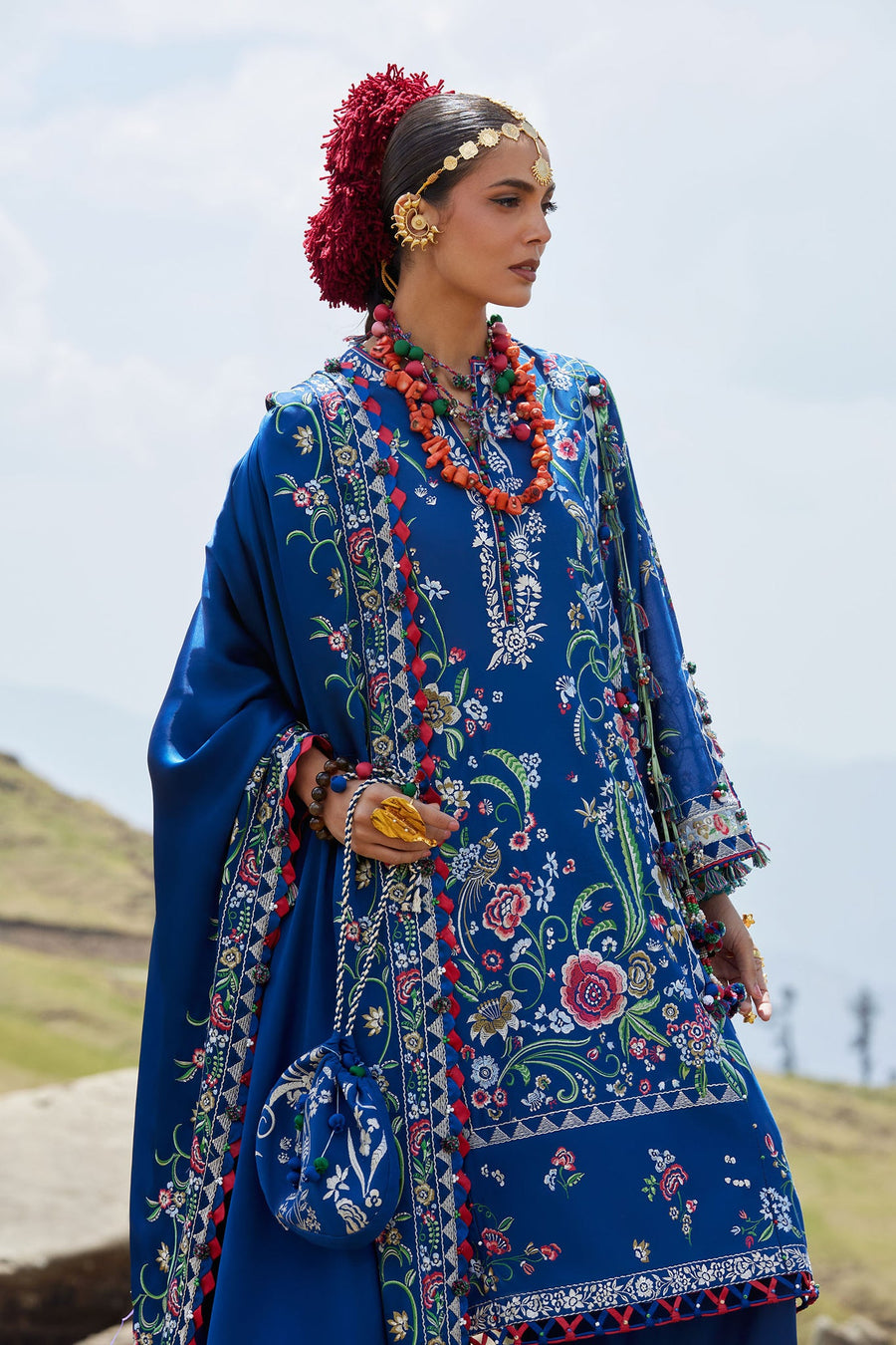 ELAN Embroidered Luxury Lawn Unstitched 3Pc Suit EL26-01B ZABAR