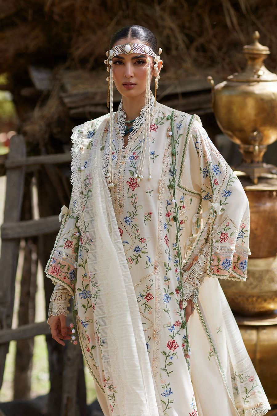 ELAN Embroidered Luxury Lawn Unstitched 3Pc Suit EL26-03B SOZRAAG