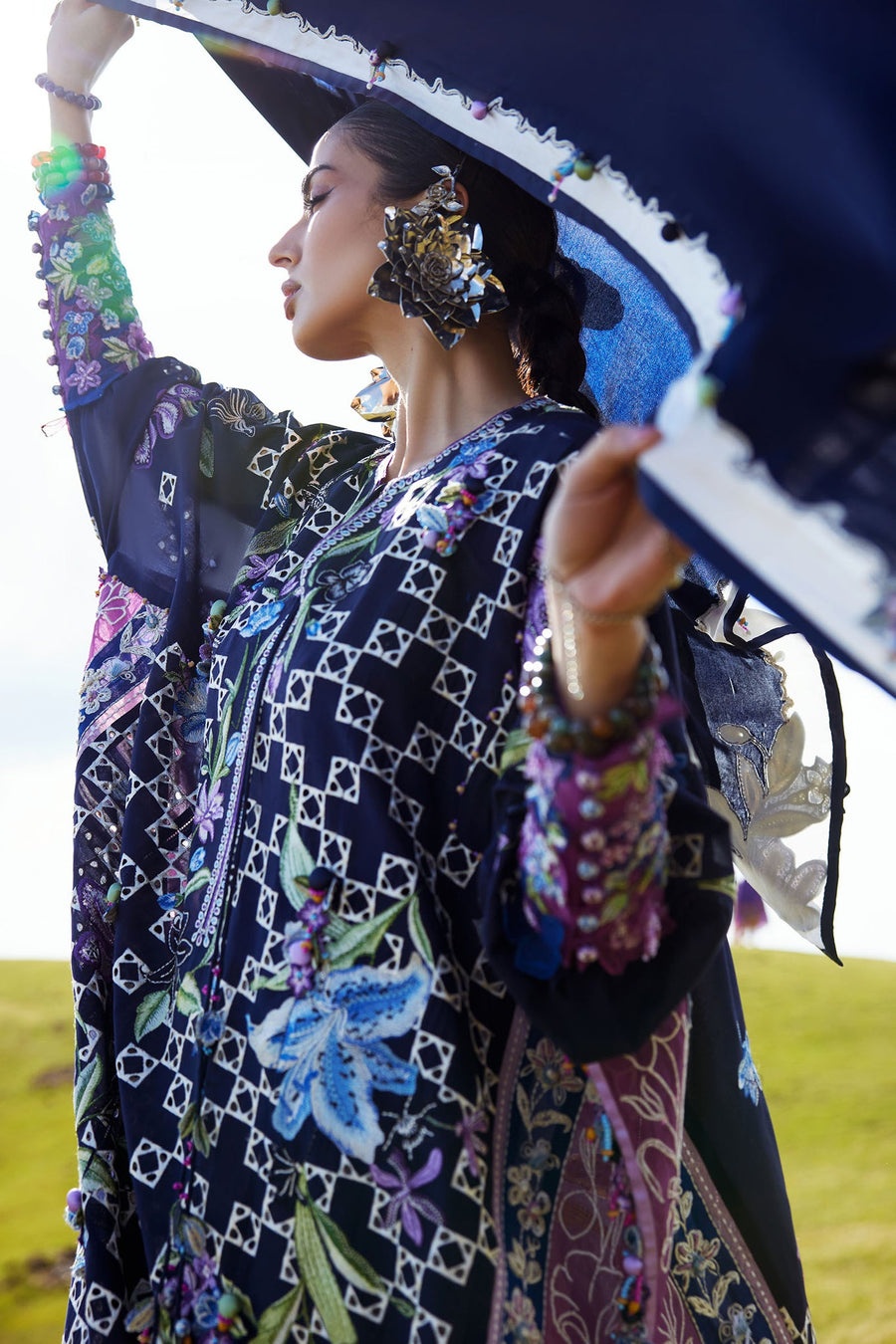 ELAN Embroidered Luxury Lawn Unstitched 3Pc Suit EL26-09B SONAMARG