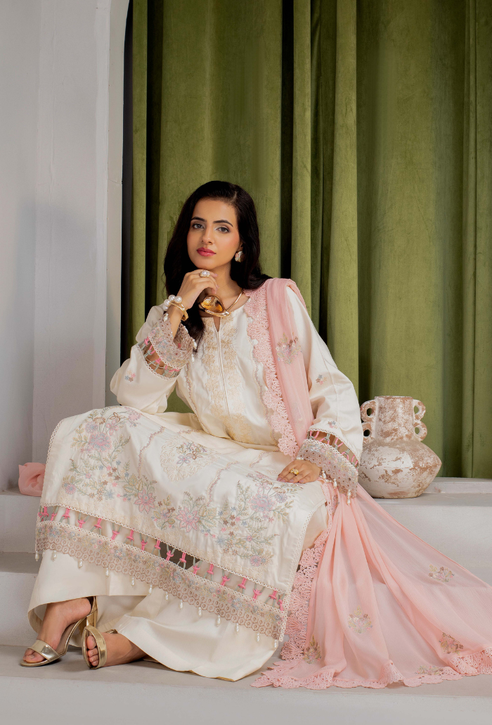 Humdum Ellena Embroidered Viscose Unstitched 3Pc Suit D-09