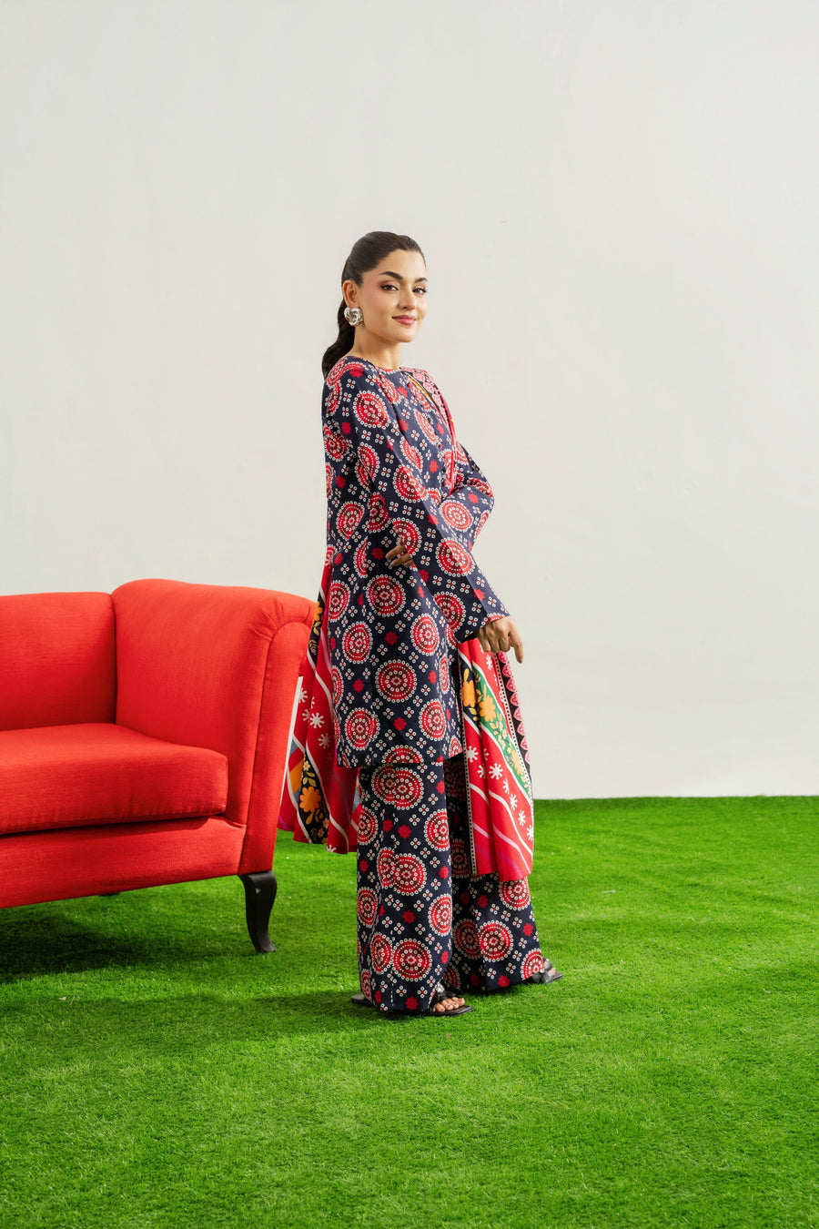 Feathers Dosti Digital Printed Khaddar Unstitched 3Pc Suit ELLYN-FT579