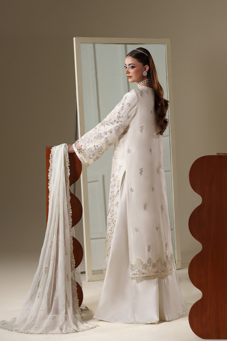 Emaan Adeel Nouvelle Embroidered Chiffon Unstitched 3Pc Suit - ELOSIE