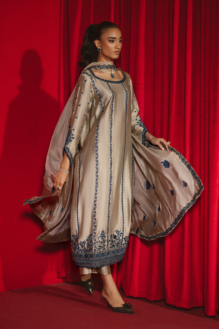 Zariya Siara Ready to Wear Silk Organza 3Pc Suit ZB60173 EMIRA