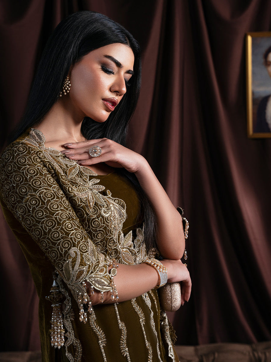 Faiza Faisal Solene Embroidered Velvet Unstitched 3Pc Suit - EVANIA
