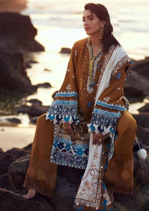 ELAN Embroidered Khaddar Unstitched 3Pc Suit EW23-04 MIRZETA