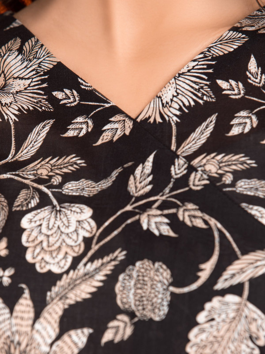 edenrobe Allure Printed Khaddar Unstitched 3Pc Suit EWU23A3-27197-3P