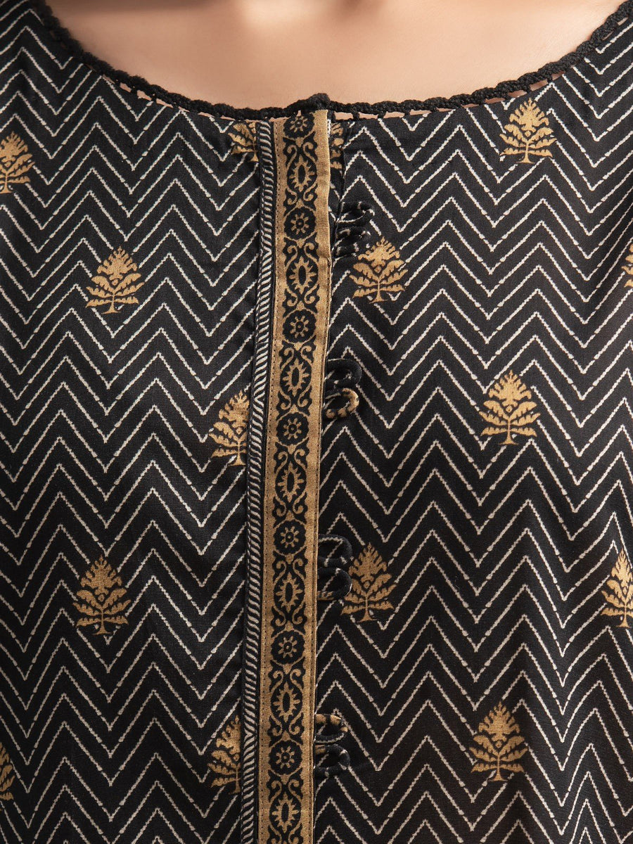 edenrobe Allure Printed Khaddar Unstitched 3Pc Suit EWU23A3S-27634-3P
