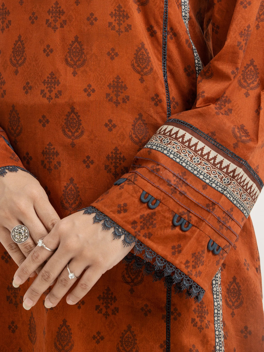 edenrobe Merak Khaddar Unstitched Printed 3Pc Suit EWU24M2-195