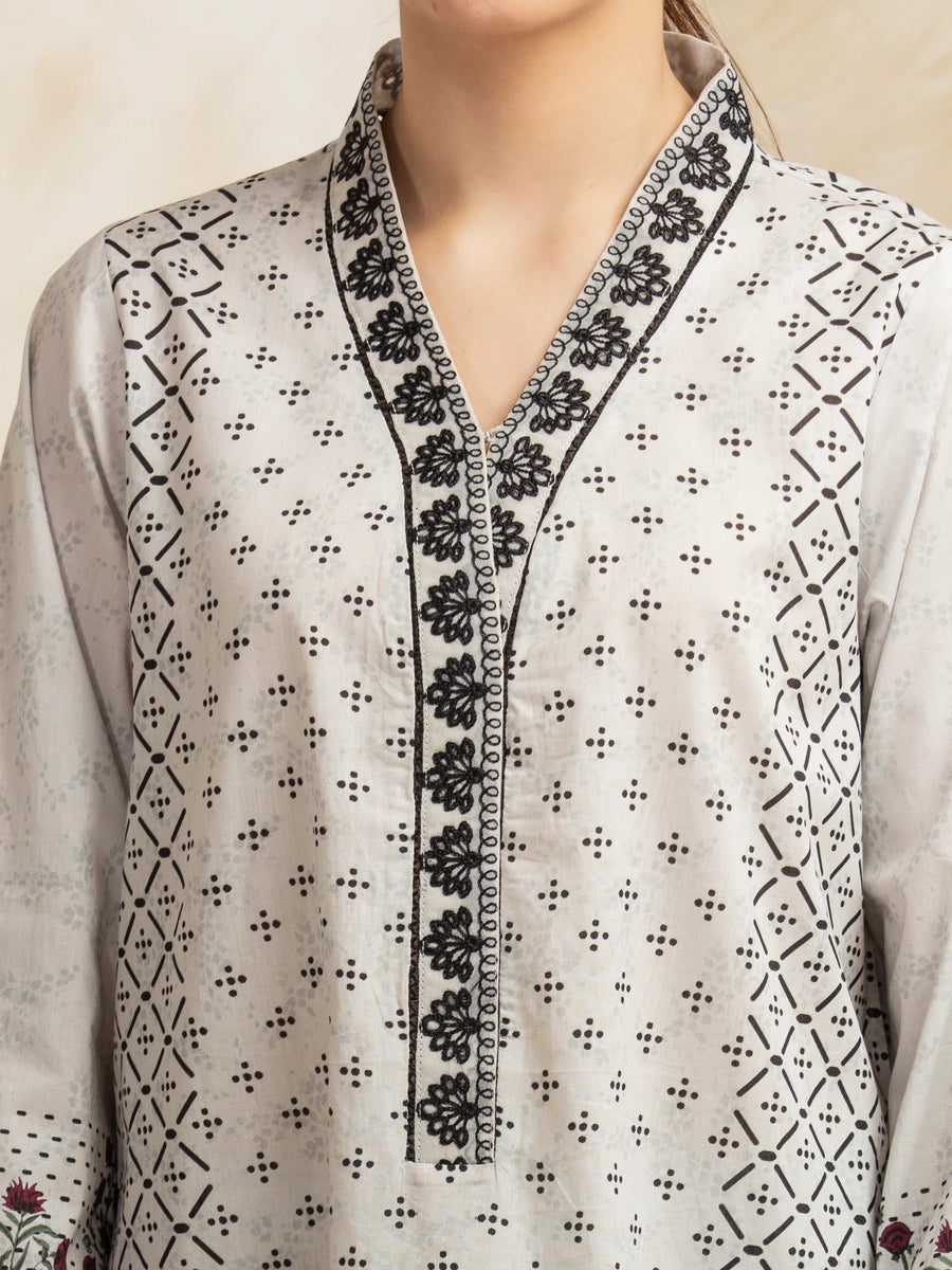 edenrobe Premium Embroidered Lawn Unstitched 3Pc Suit EWU5V1-31088