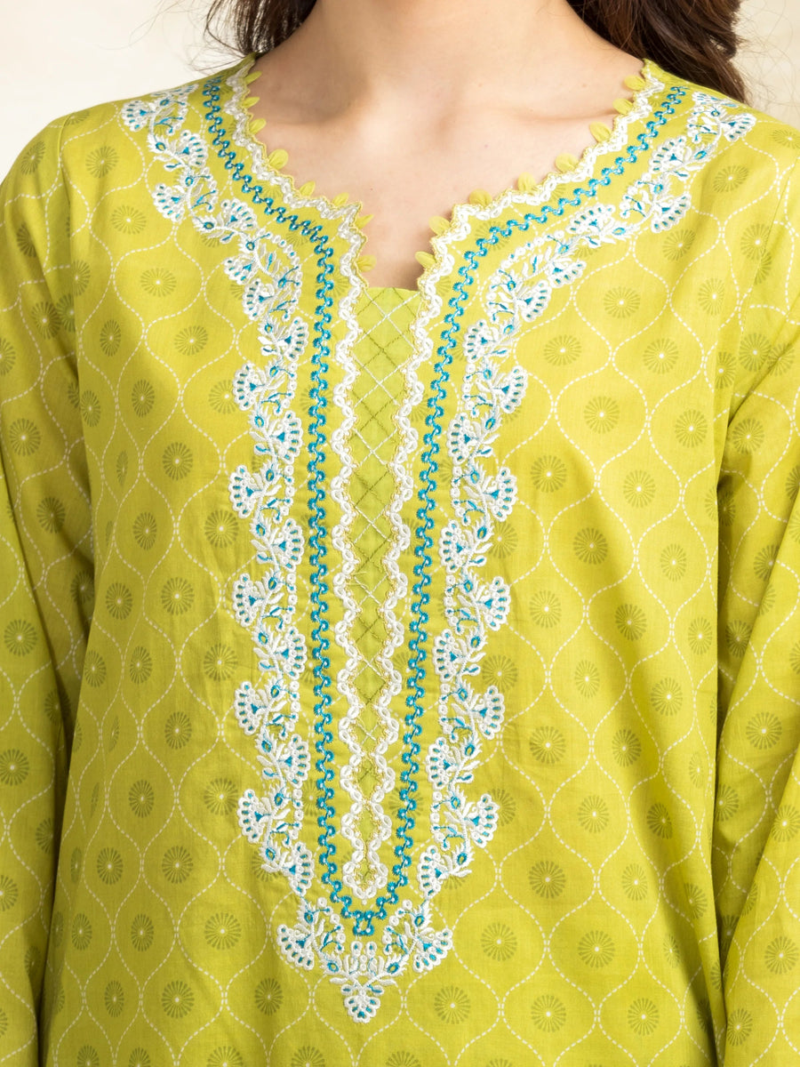 edenrobe Premium Embroidered Lawn Unstitched 3Pc Suit EWU5V1-31321
