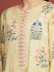 edenrobe Premium Lawn Unstitched Embroidered 3Pc Suit EWU5V1-31498