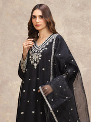 edenrobe Premium Embroidered Viscose Unstitched 3Pc Suit EWU5V19-32031