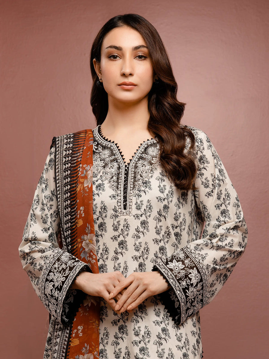 edenrobe Premium Festive Unstitched Cambric 3Pc Suit EWU5V2-31076