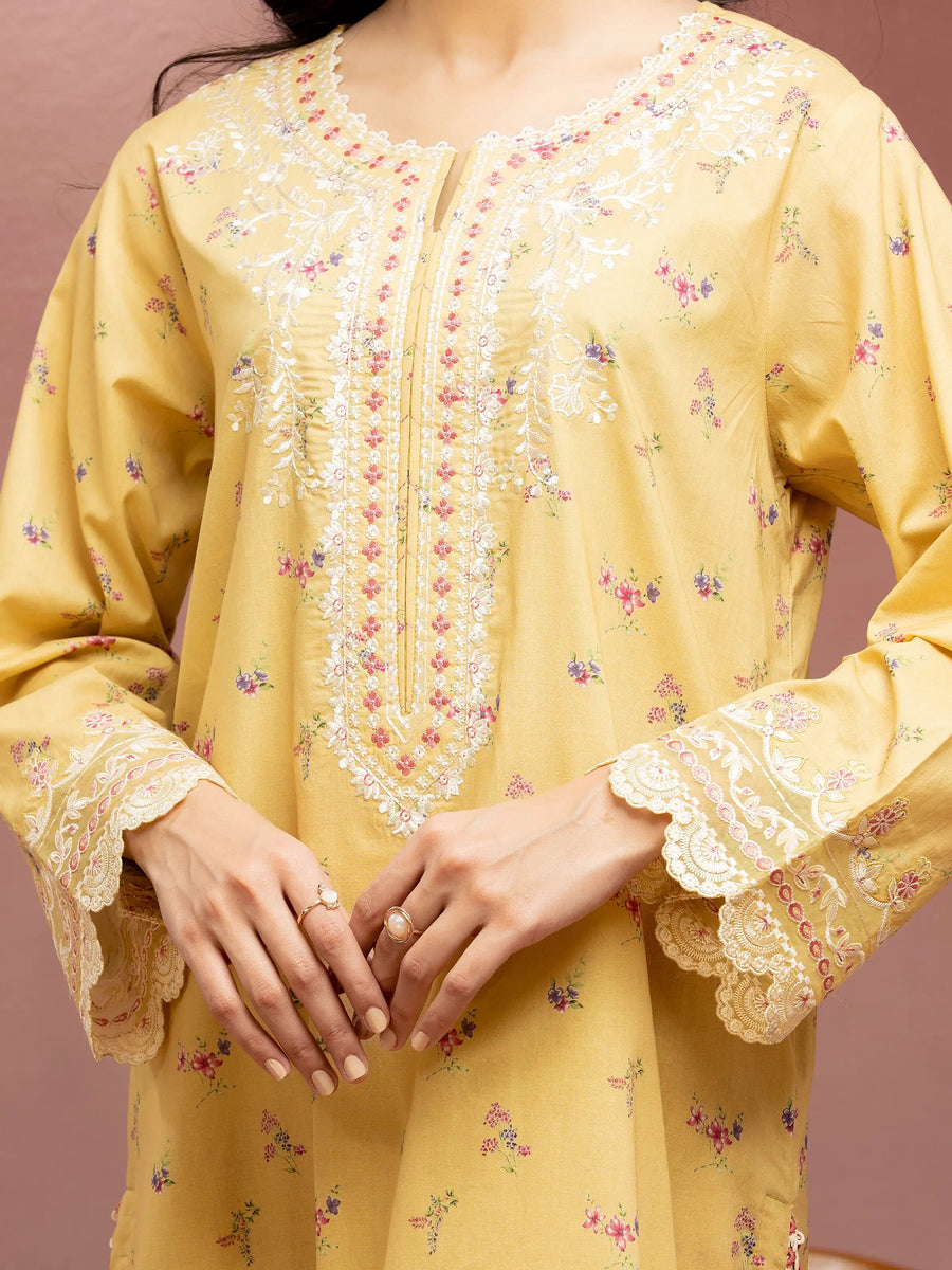 edenrobe Premium Festive Unstitched Cambric 3Pc Suit EWU5V2-31078