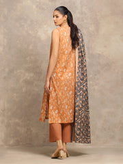 edenrobe Allure Lawn Unstitched Printed 3Pc Suit EWU6A1-36561