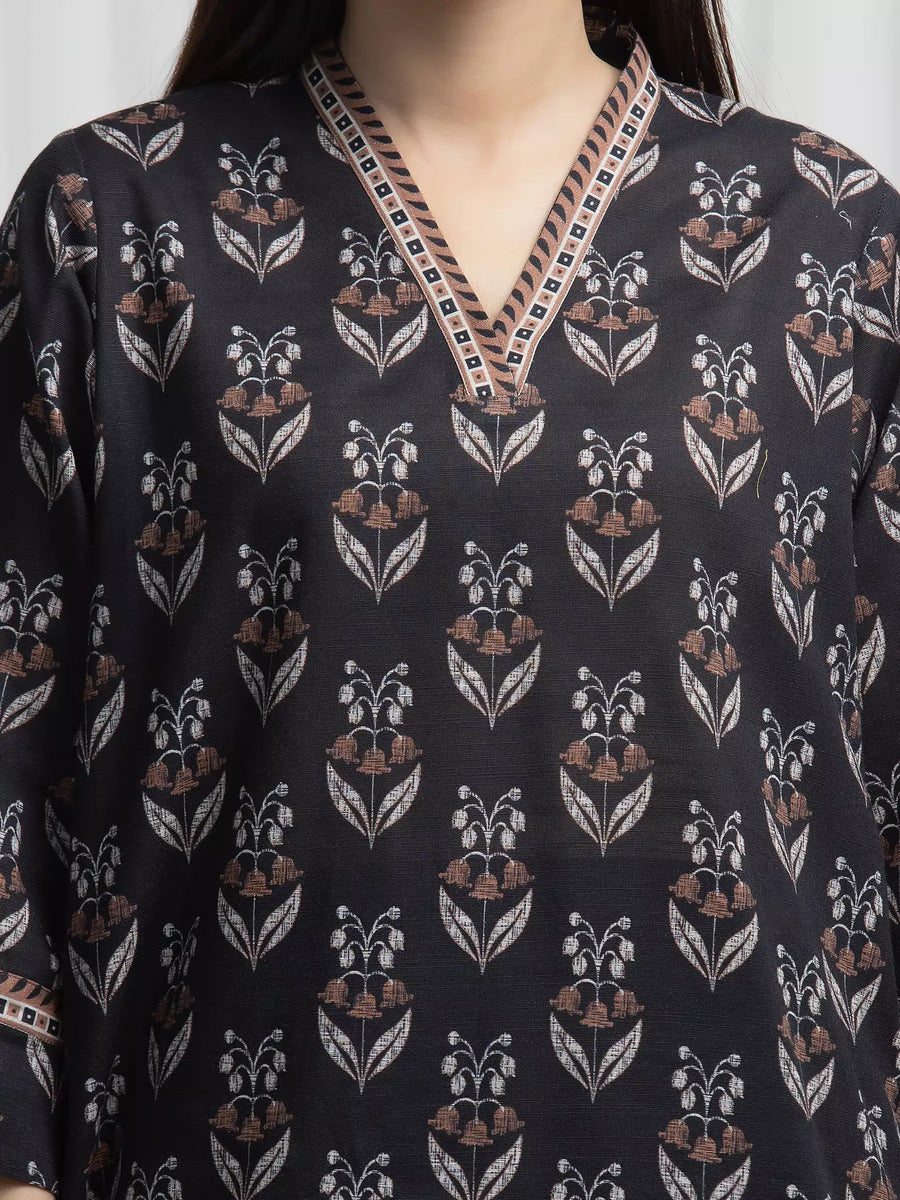edenrobe Allure Unstitched Printed Khaddar 3Pc Suit EWU6A3-37011
