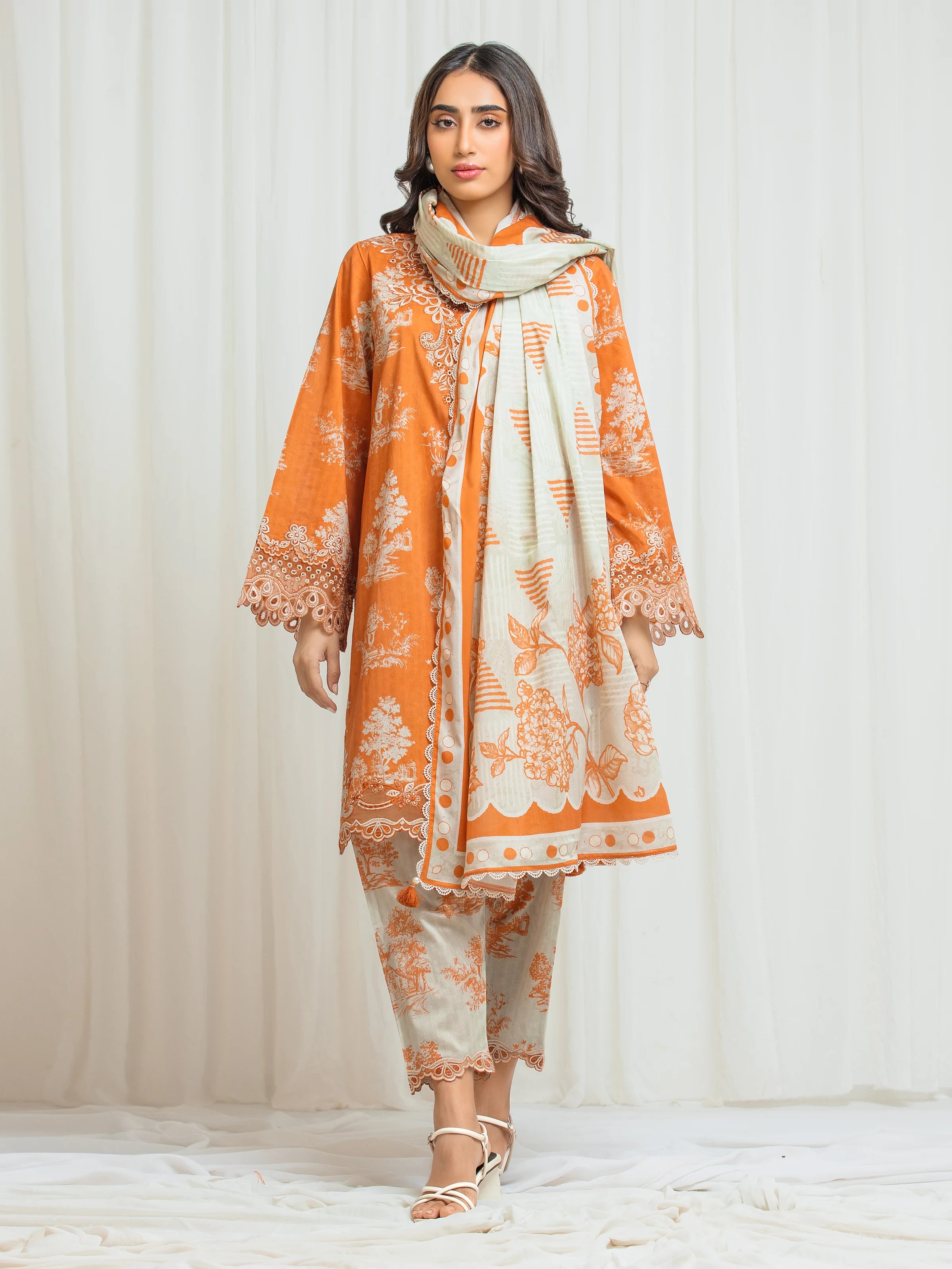 Eden Robe Advertisement edenrobe Premium Festive Unstitched Lawn 3Pc Suit EWU6V1-33015