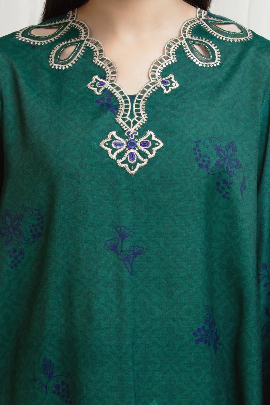 edenrobe Premium Unstitched Embroidered Silk 3Pc Suit EWU6V16-33531
