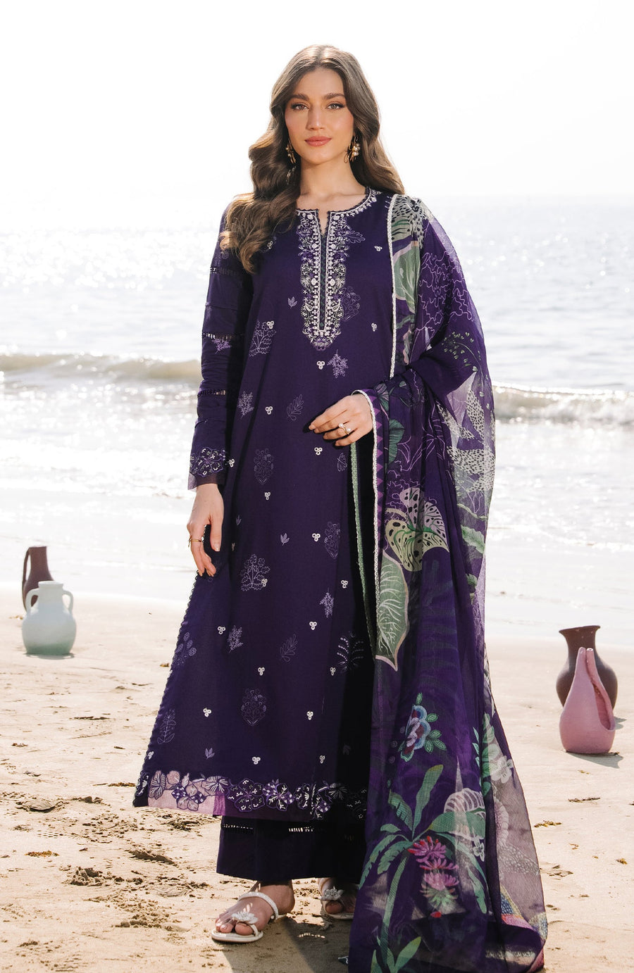 Seran Afsanah Embroidered Lawn Unstitched 3Pc Suit D-08 ELIN