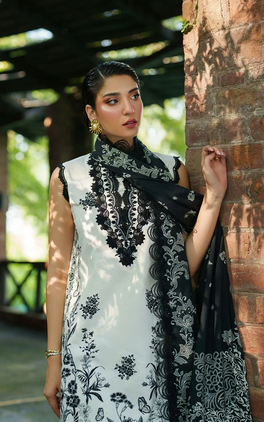 Asifa & Nabeel Meraki Embroidered Viscose Unstitched 3Pc Suit - Ember Glow
