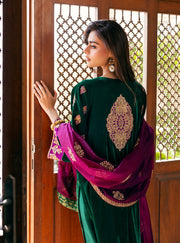 Zainab Chottani Embroidered Velvet Unstitched 3Pc Suit - Esha