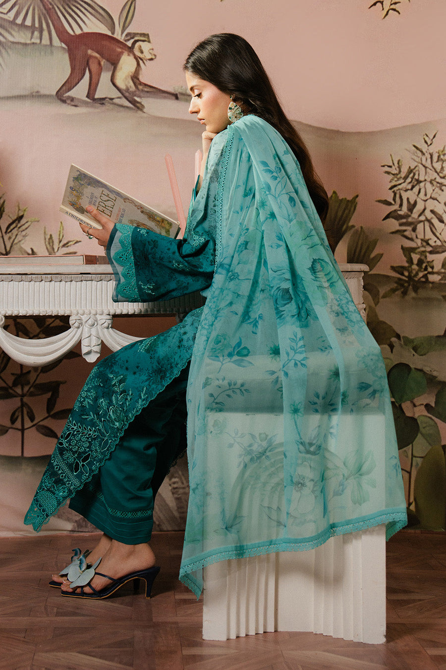 Ayzel Armelia Unstitched Printed Lawn 3Pc Suit AL-25-V1-09 Esmera