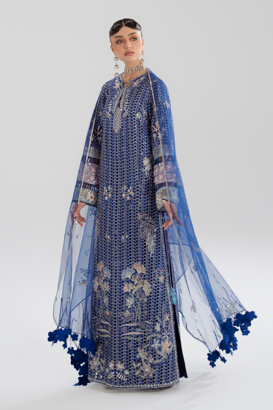 Soraya Silk Edit Embroidered Silk Unstitched 3Pc Suit - Évara