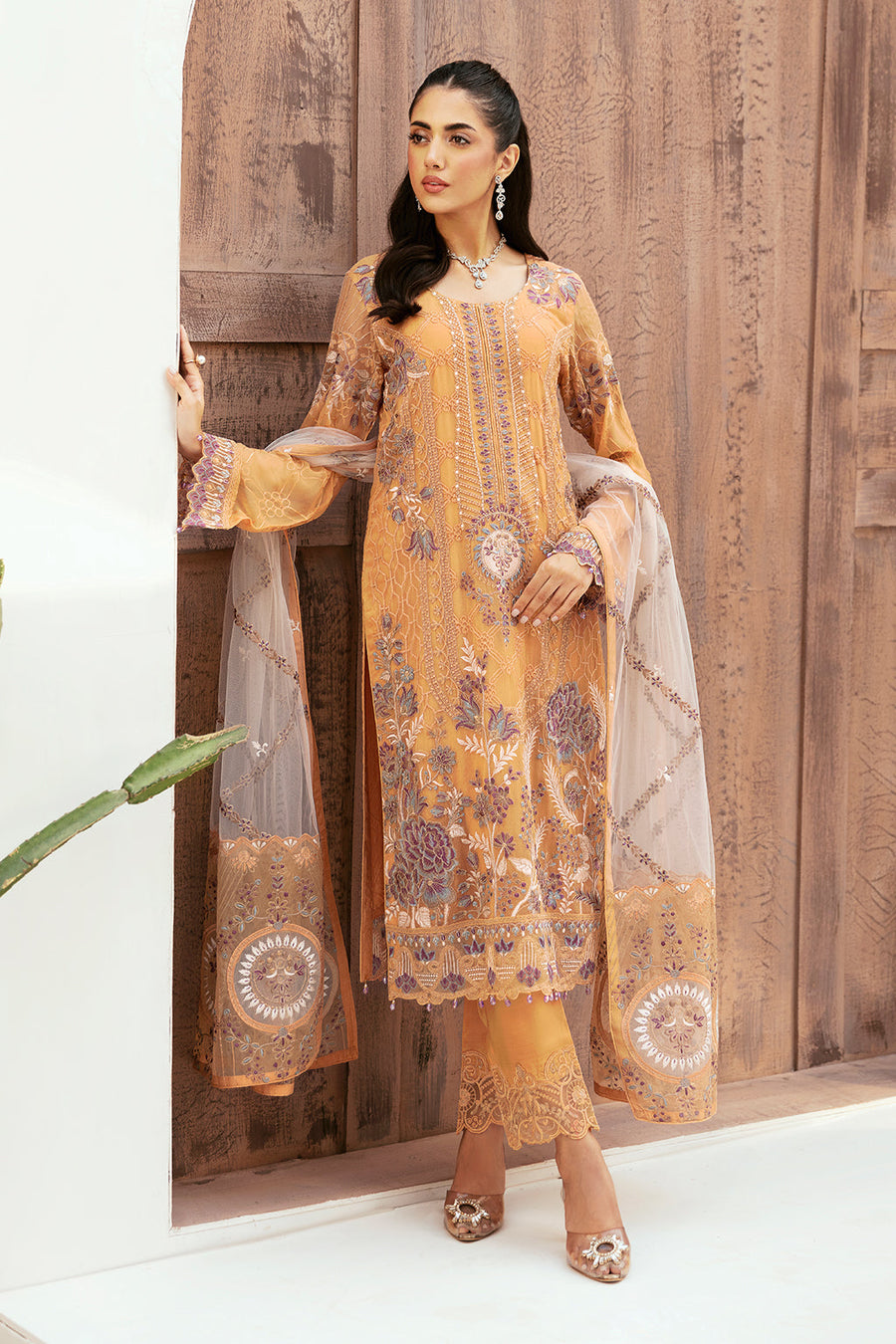Ramsha Embroidered Luxury Chiffon Unstitched 3Pc Suit F-2603