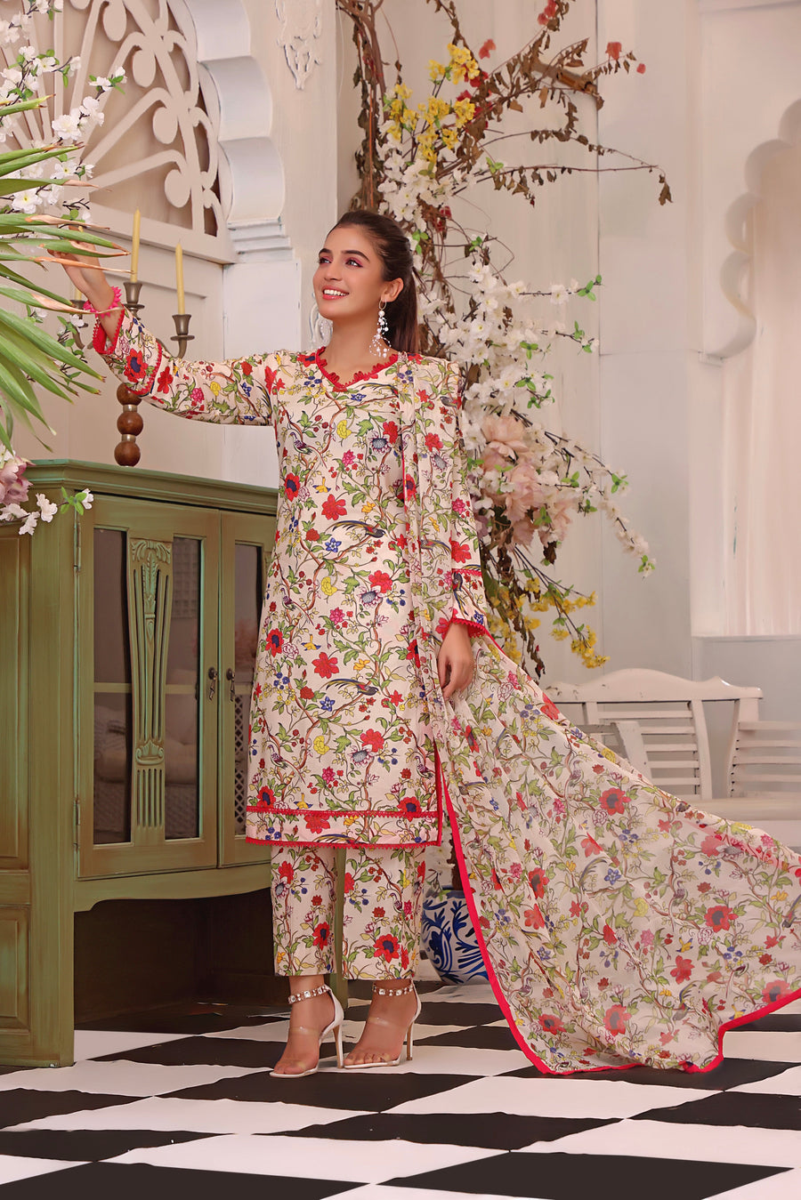 Feathers Premium Printed Lawn Unstitched 3Pc Suit FATIN-FT102