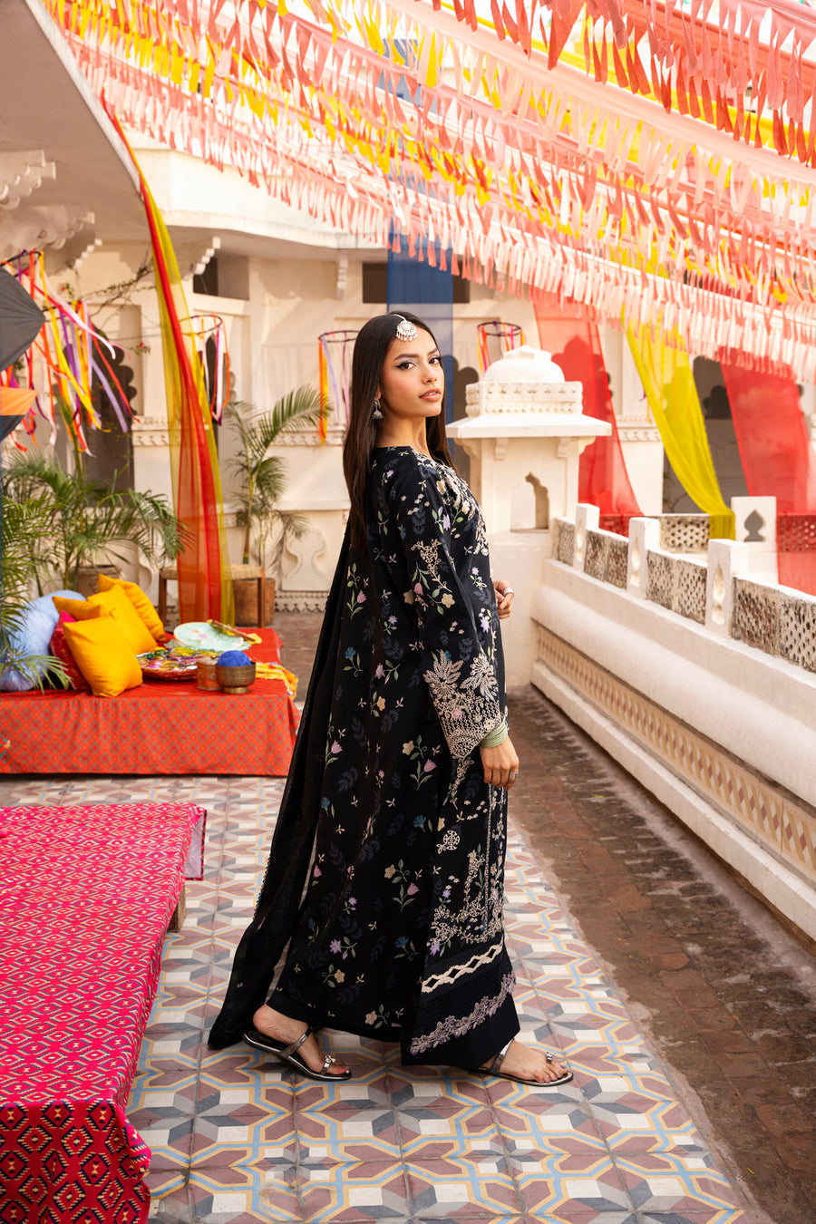 Florent Basant Chikankari Embroidered Lawn Unstitched 3Pc Suit FZ-8A
