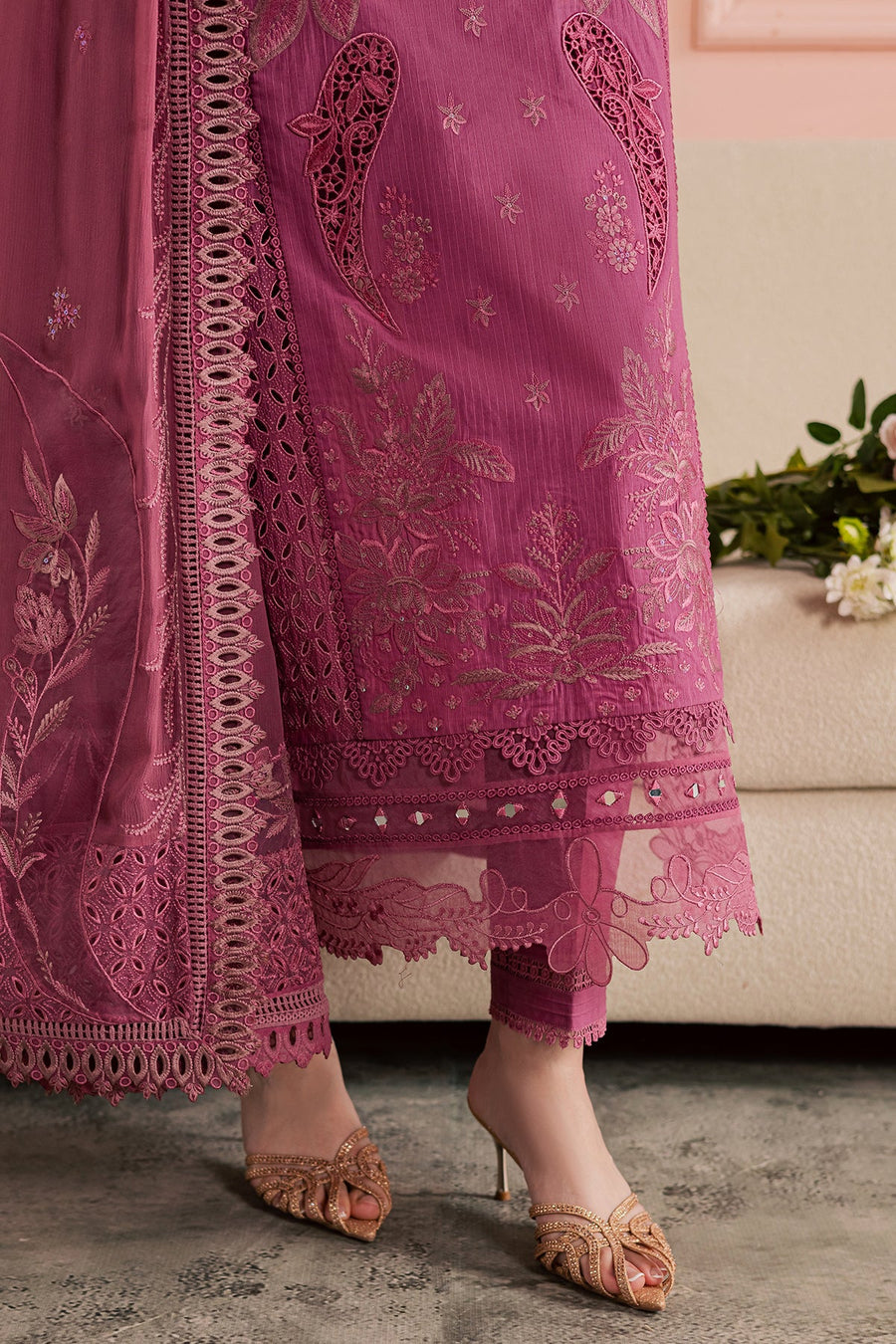 NUREH Feya Eid Edit Embroidered Lawn Unstitched 3Pc Suit FE-13