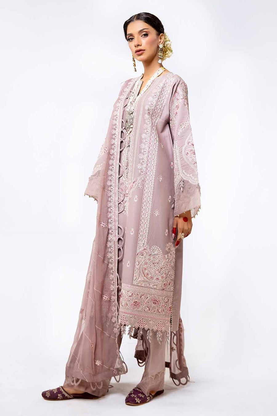 Gul Ahmed Eid ul Adha Embroidered Lawn Unstitched 3Pc Suit FE-42029