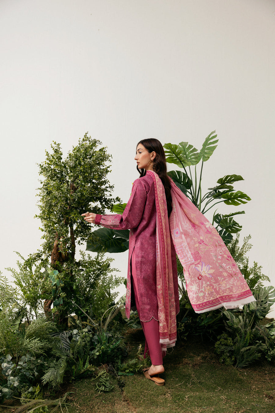 Zync by Florent PrintKaari Embroidered Lawn Unstitched 3Pc Suit FPK-6B