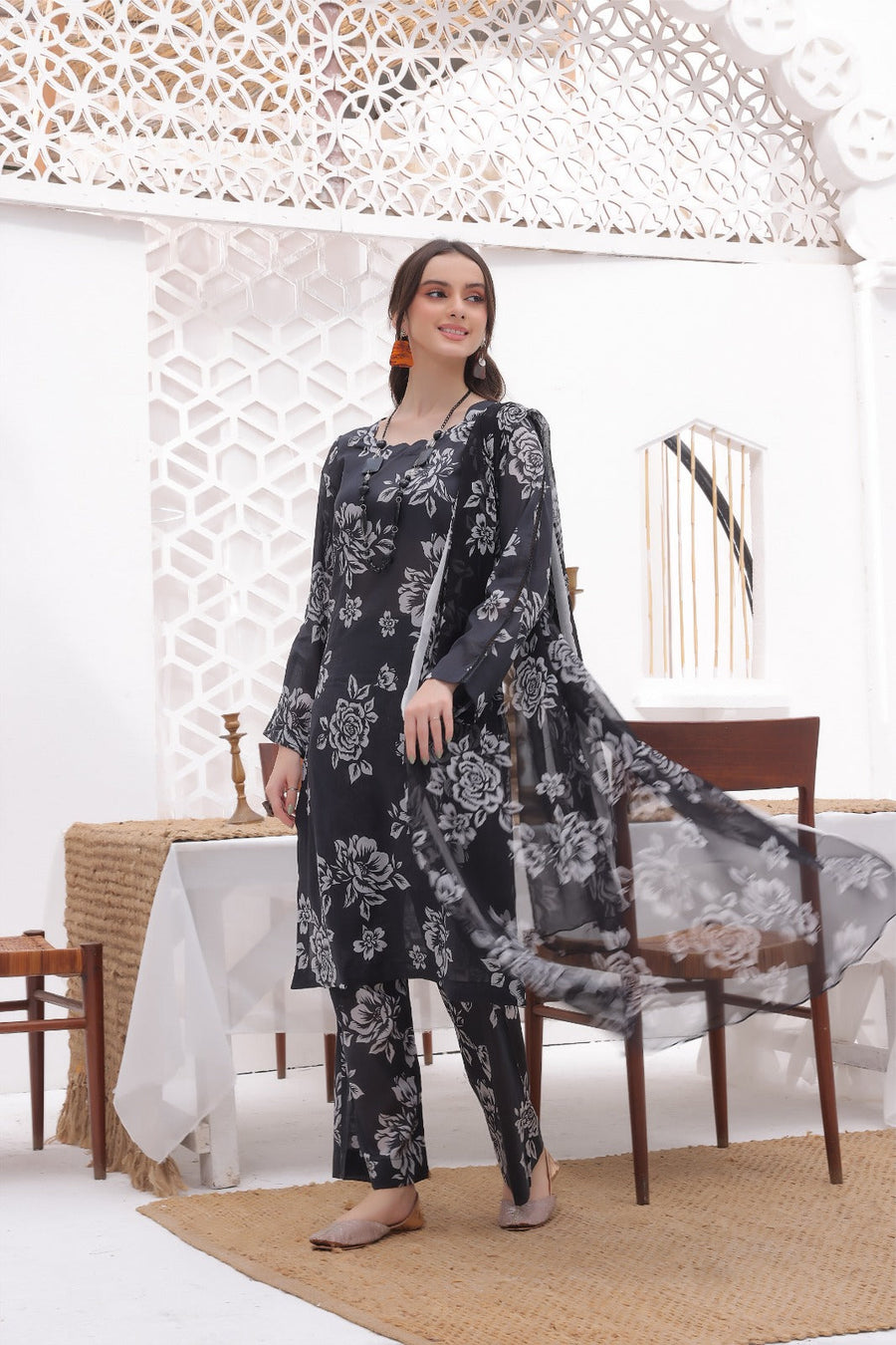 Feathers Unstitched Digital Printed Premium Lawn 3Pc Suit NAAZ-FT278