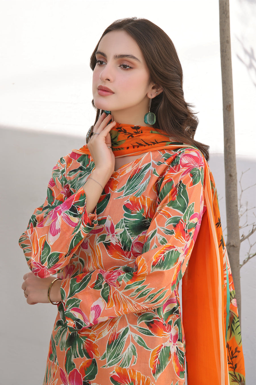 Feathers Unstitched Digital Printed Premium Lawn 3Pc Suit LINDA-FT348