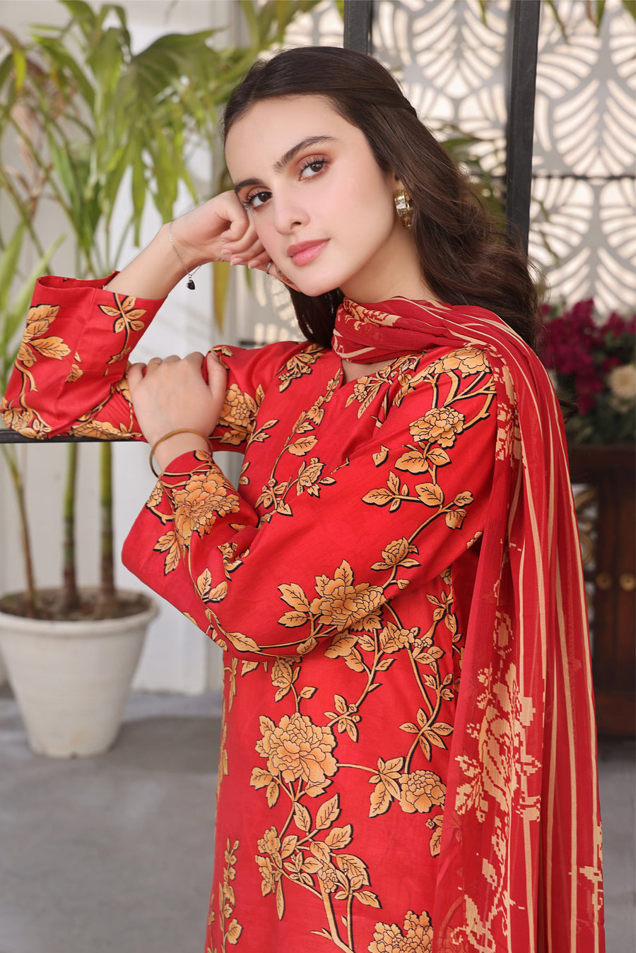 Feathers Unstitched Digital Printed Premium Lawn 3Pc Suit BERRY-FT356