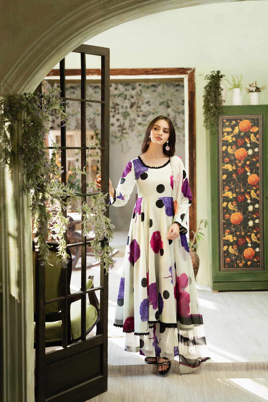 Feathers Chic Bella Unstitched Printed Lawn 3Pc Suit Polka-FT389